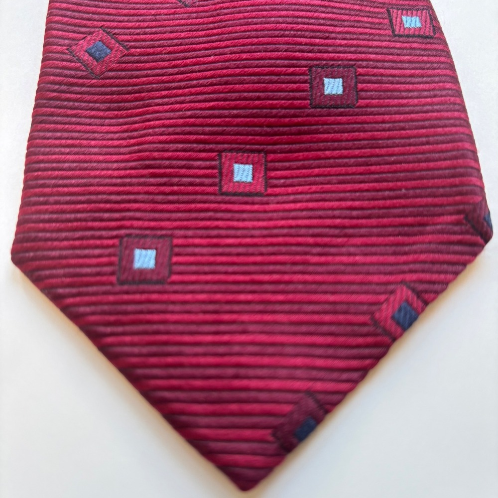 Paul Fredrick Tie Burgundy Geometric Italian Silk Jacquard USA Professional